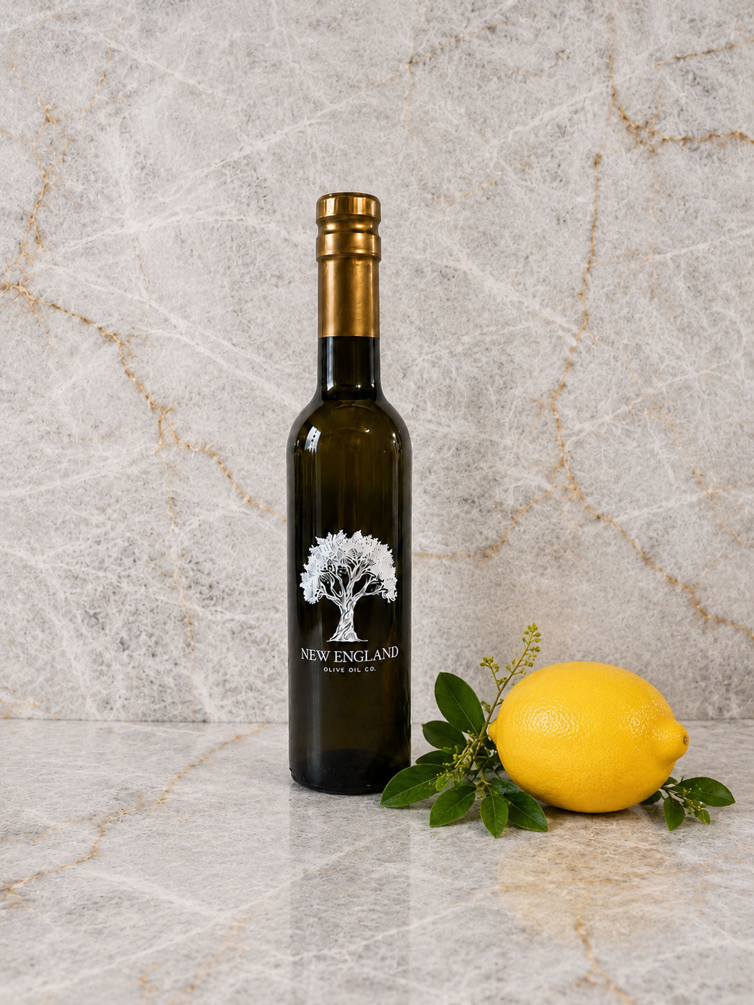 Garlic Extra Virgin Olive Oil – New England Olive Oil Company